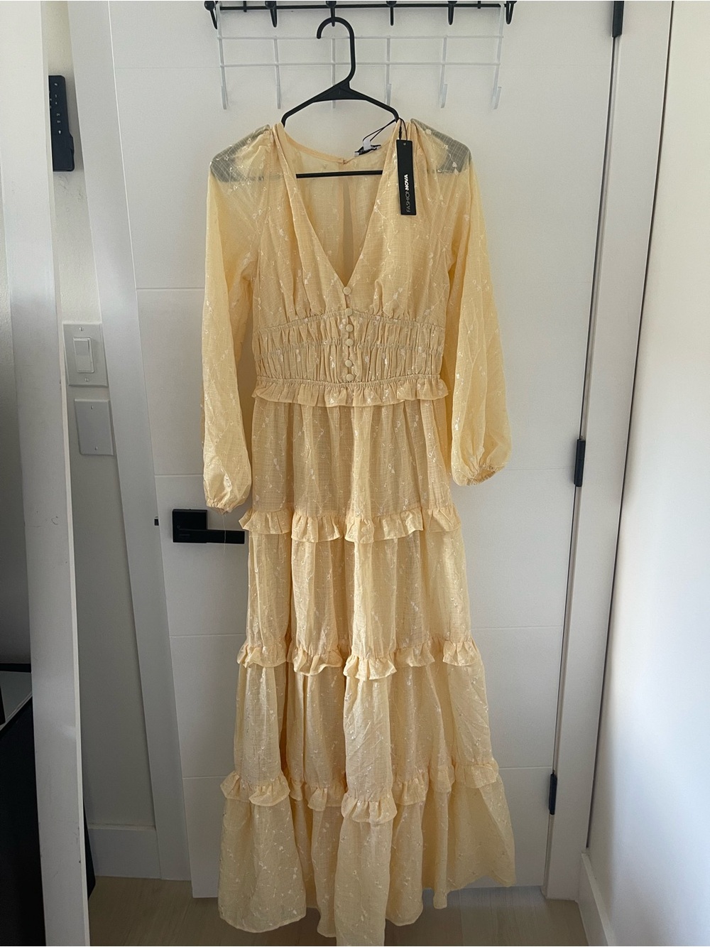 Sophia Eyelet Maxi Dress Butter Yellow Small